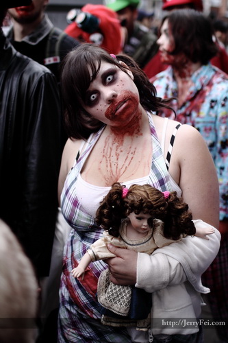 Toronto Zombie Walk 2011 photos