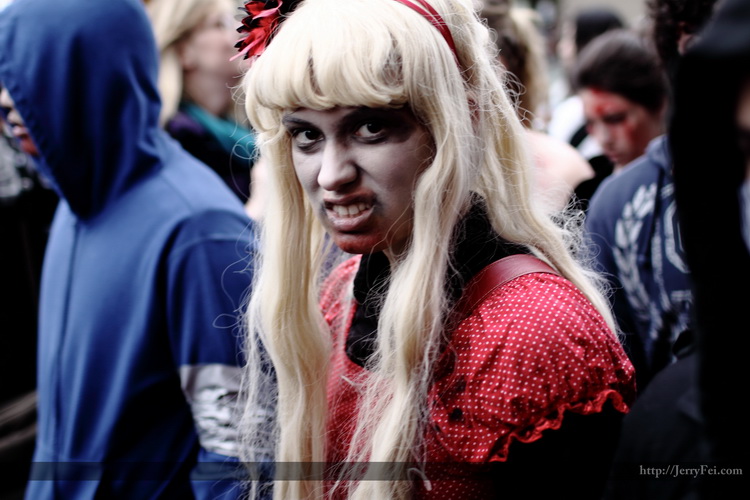 Toronto Zombie Walk 2011 photos