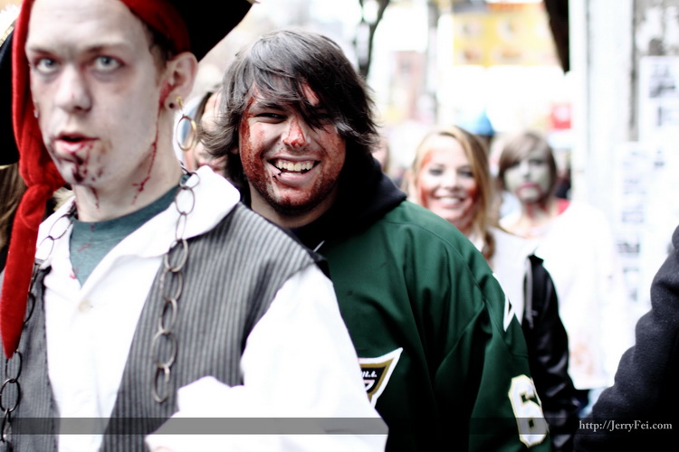 Toronto Zombie Walk 2011 photos