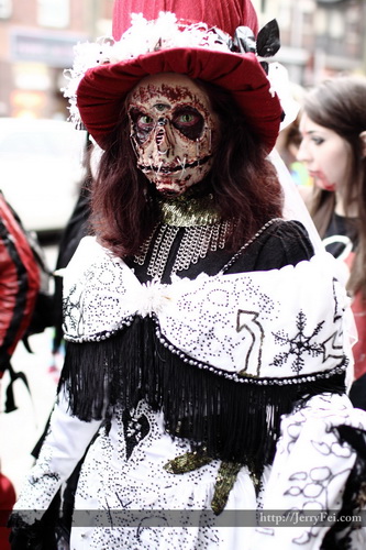 Toronto Zombie Walk 2011 photos