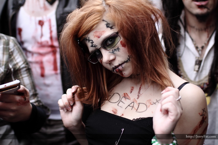 Toronto Zombie Walk 2011 photos