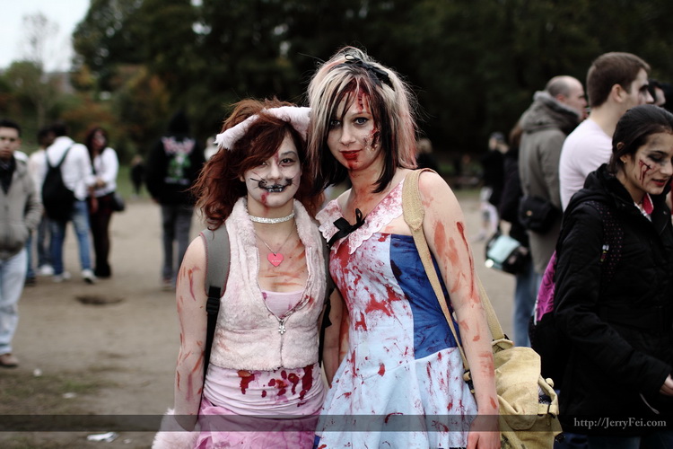 Toronto Zombie Walk 2011 photos
