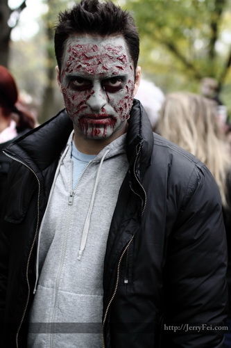 Toronto Zombie Walk 2011 photos